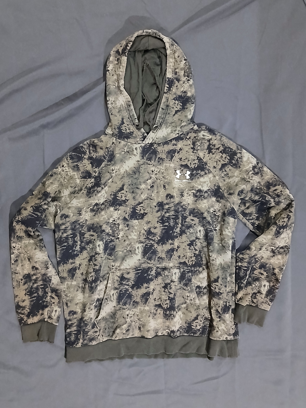 Under Armour Men's Black & Gray Camo Pullover Hoodie